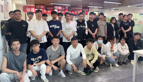 达内郑州IT培训班2025年4月开班盛况！